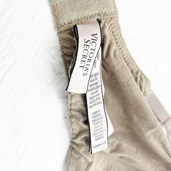 BUY 1 GET 1 FREE Victorias Secret Tshirt lightly lined full coverage 32ddd - Picture 12 of 12